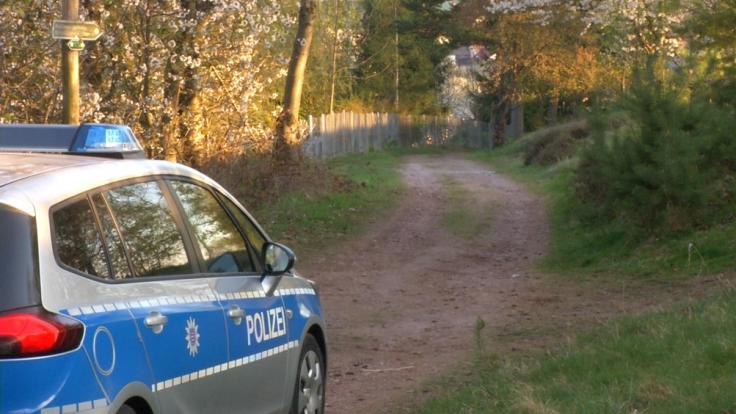 Im thüringischen Geschwenda wurde in der Nacht eine Babyleiche in einem Waldstück gefunden.