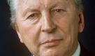 Kurt Georg Kiesinger (CDU) führte als einstiges NSDAP-Mitglied  die erste Große Koalition von 1966 bis 1969 an. Während seiner Kanzlerschaft wurden die Rezession überwunden und die umstrittenen Notstandsgesetze verabschiedet. Nach der Bundestagswahl 1969 musste die Union mit der Bildung der sozialliberalen Koalition erstmals seit 20 Jahren in die Opposition. Foto: dpa