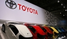 Ein Designtrend ist auf der 41. Tokio Motorshow klar abzulesen. Für den heimischen Markt müssen es kleine Autos mit einer maximalen Raumausnutzung sein. Das Design von Microvans wie Daihatsu Deca Deca oder dem Tanto ist einer Schachtel nicht unähnlich und fernab aller aerodynamischen Finessen. Doch die Japaner stehen drauf. Deutlich sehenswerter zeigt sich der neue Nissan Fuga, der nahezu identisch im kommenden Jahr als Infiniti M auch nach Europa kommen wird. Foto: press-inform
