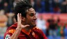 Platz 12: AS Rom, Umsatz 146,4 Millionen Euro. Die Roma schafft es noch nicht in die Phalanx der großen Drei in Italien (Juventus, Inter und AC Mailand) einzubrechen. Mit Bayern-Leihgabe Luca Toni soll das aber bald geschehen. Foto: dpa