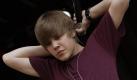 Platz 10: Justin Bieber. Er muss in den Titel Superdaddy erst noch reinwachsen. Zum Glück, denn es sah schon so aus, als wäre Justin Bieber tatsächlich Vater. Die 20-jährige Kalifornierin Mariah Yeater wollte ihm im November vergangenen Jahres die Vaterschaft ihres Kindes anhängen. Justin hätte beim Sex nach einem Konzert auf das Kondom verzichten wollen, behauptete die junge Mutter. Doch der DNA-Test entlastete den Teeniestar von seiner Vaterrolle. Foto: dapd