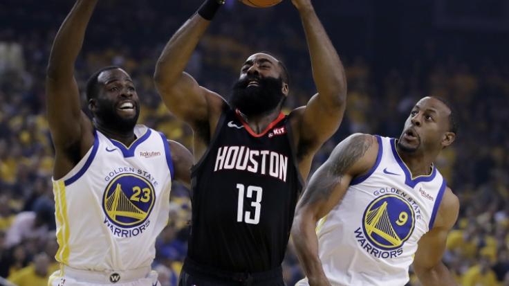 Die Houston Rockets um James Harden (Mitte) mussten sich in den NBA Playoffs 2019 den Golden State Warriors geschlagen geben.