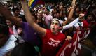 Studenten protestieren in der venezolanischen Hauptstadt Caracas gegen die Medienpolitik des Präsidenten Hugo Chávez. Auf Druck des Präsidenten hat der nationale Kabelanbieter die Einspeisung eines regierungskritischen Radio- und Fernsehsenders unterlassen. Die Studenten demonstrieren bereits seit fünf Tagen. Foto: ap