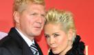Einmal ein Betrüger, immer ein Betrüger? Als Claudia und Stefan Effenberg ihre Liebe öffentlich machten, waren beide pikanterweise noch mit anderen Partnern liiert. Schon kurz nach der Hochzeit 2005 betrog Stefan Effenberg seine Frau mit einer Nachbarin. Claudia reichte zwar die Scheidung ein, zog diese später aber wieder zurück. Sie hatte ihrem untreuen Ehemann verziehen. Foto: dpa