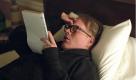 Das Drama Capote basiert ebenfalls auf einer Biografie, nämlich der über den amerikanischen Schrifsteller und Schauspieler Truman Capote. Jedoch stammt diese nicht aus seiner eigenen Feder. Er schrieb hingegen das Drehbuch zu Frühstück bei Tiffany und stand in der Kriminalkomödie Eine Leiche zum Dessert selbst vor der Kamera. 2005 wurde ihm die Ehre einer Filmbiografie zuteil. Die Rolle der da schon verstorbenen Hauptfigur ... Foto: ddp images
