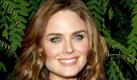Die US-Schauspielerin Emily Deschanel (34) und ihr Mann freuen sich über ihr erstes gemeinsames Kind. Heute kam der kleine Henry zur Welt, bestätigte ein Sprecher dem US-Magazin People. Deschanel ist dem deutschen Publikum vor allem aus der Serie Bones bekannt. Foto: dpa