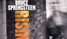 Sieben Jahre Pause als Musiker, 18 Jahre Pause mit der legendären E Street Band. Das Comeback kommt 2002: The Rising. Seine Fans haben offenbar auf das Album gewartet. Diverse erste Plätze in den Charts und drei Grammys sind der Lohn für fast 80 Minuten Rockmusik. Foto: Sony