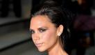 Ex-Spice-Girl Victoria Beckham arbeitet hart an ihrer superschlanken Figur. Ich laufe jeden Morgen acht Kilometer, verriet die Modedesignerin der Zeitschrift InStyle. Wenn ihre drei Söhne in der Schule seien, verbringe sie eine Dreiviertelstunde auf dem Laufband. Danach beginnt mein Arbeitstag, sagte sie. Natürlich wolle sie ästhetisch aussehen, sie sei aber nicht übertrieben paranoid, gab die 36-Jährige zu Protokoll. Wenn ich Lust auf ein paar Gläser Wein habe, gönne ich mir die auch. (dapd) Foto: dpa