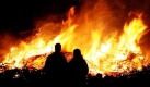 Schon seit mehreren Jahrhunderten ist es Tradition, dass in der Oberlausitz Osterfeuer geschürt werden... Foto: dpa