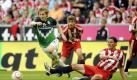 Die Spieler konnten dem Ehrenpräsidenten des FC Bayern allerdings kein Geschenk machen. Das Topspiel gegen Werder Bremen endete 0:0. Einer der Auffälligsten war Marko Marin, der einige gute Gelegenheiten hatte und selbst vorbereitete. Foto: ddp