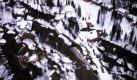 Das Erdbeben mit der zweithöchsten je gemessenen Amplitude gab es am 27. März 1964 in Alaska, es erreichte einen Wert von 9,2. 125 Menschen starben bei dem Karfreitagsbeben, jedoch nicht durch die Erschütterungen und einstürzende Gebäude, sondern durch die nachfolgenden Tsunamis mit einer Höhe von teils 67 Metern. Foto: United States Geological Survey