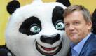 Von wegen glamouröse Arbeit beim Film: Hape Kerkeling musste sich beim Synchronisieren von Kung Fu Panda 2 ein Handtuch in den Mund stecken. Der Grund: Panda Po, den Kerkeling spricht, stopft sich gerne mit Essen voll - und das musste akustisch echt klingen. Wenn man tatsächlich isst, dann klingt es unästhetisch, und es klingt nicht wie essen, erklärte Kerkeling in Berlin in einem Interview mit der Nachrichtenagentur dpa. Foto: dapd