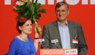 Katja Kipping und Bernd Riexinger, die neuen Vorsitzenden der Partei Die Linke. Foto: Julian Stratenschulte Foto: dpa