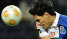 FC Porto's Radamel Falcao from Colombia goes for the ball against Rio Ave in a Portuguese League soccer match at Porto's Dragao Stadium in Porto, Portugal, Sunday, Nov. 29, 2009. Falcao failed to score a penalty shot but Porto, nevertheless, won 2-1. (AP Photo/Paulo Duarte) Foto: ap