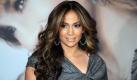Jennifer Lopez lässt sich nach nur sieben Jahren Ehe scheiden. Das verrieten die 41-jährige Sängerin und Marc Anthony (42) gegenüber dem Magazin people.com. Wir haben beschlossen, unsere Ehe zu beenden, zitiert das Magazin die Noch-Eheleute auf seiner Internetseite. Man habe sich jedoch in allen Belangen einvernehmlich geeinigt. Im Juni 2004 schloß das Paar den Bund fürs Leben, 2008 folgten die gemeinsamen Zwillinge Emme und Max. Für Lopez war es bereits die dritte Ehe.

 Foto: dpa
