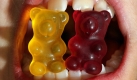 Von Gummibärchen sollte man dagegen nicht zu viel essen (Foto)