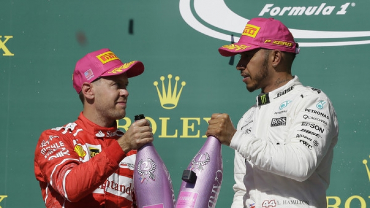 Sebastian Vettel (li.) kann Lewis Hamilton im WM-Kampf wohl kaum mehr gefährlich werden.