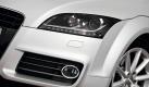 Der neue TT bekommt größere Lufteinlässe und Chromringe um die Nebelscheinwerfer. Foto: Audi