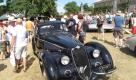 In Goodwood sind Rennwagen zu bestaunen, die man das ganze Jahr über nicht einmal im Museum sehen kann. Im Süden Englands fahren sie drei Tage lang durch die seichten Hügellandschaften. Foto: pi