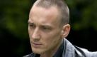 Marco Mandic spielt Joska Bodrov, den Anführer einer Brigade, die im Auftrag der kriminellen Struktur Überfälle ausführt. Foto: ARD/Julia von Vietinghoff
