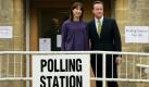 Britain's Conservative Party leader David Cameron (R) leaves a poling station with his wife Samantha (L) after casting their votes in Witney, Oxfordshire, Britain, 06 May 2010. Millions of people in constituencies across the UK are casting their votes in the general elections. Polling stations up and down the country opened at 0700 BST and people will be able to cast their ballots until 2200 BST. EPA/FELIPE TRUEBA +++(c) dpa - Bildfunk+++ Foto: dpa