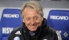Wolfsburg bleibt weiter sieglos. Übergangstrainer Lorenz-Günther Köstner hätte sich sicher einen besseren Einstand gewünscht. Bis zur 92. Minute lagen die Wölfe beim Hamburger SV vorn, verschenkten aber am Ende doch noch einen Dreier. Foto: ddp