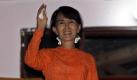 Friedensnobelpreisträgerin Aung San Suu Kyi steht vor einem politischen Triumph. Foto: Nyein Chan Naing Foto: dpa