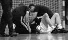 Im März 2009 brach der 20 Jahre alte Handball-Nationalspieler Sebastian Faißt während eines Turniers nach einer plötzlichen Hirnblutung zusammen und starb. Foto: dpa