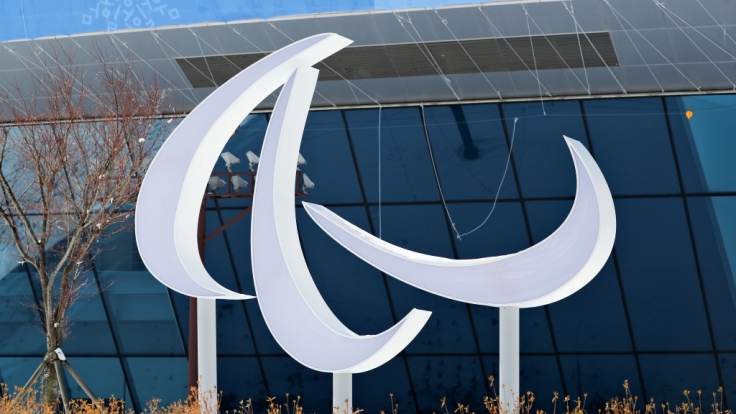 Das Logo der Paralympischen Spiele steht vor dem Pressezentrum in Pyeongchang.