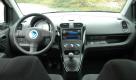 Serienmäßig sind vier Airbags und die Isofix-Kindersitzbefestigung an Bord, außerdem elektrische Fensterheber, Servolenkung, CD-Radio und Zentralverriegelung. Foto: pi