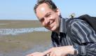 Das Wattenmeer ist Heimat für etwa 10.000 Arten von Einzellern, Pflanzen, Pilzen und Tieren - darunter auch der Wattwurm. Foto: dpa