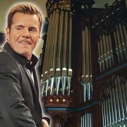 Ob Dieter Bohlen schon mal Orgel gespielt hat? Ob Dieter Bohlen schon mal Orgel gespielt hat?