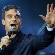 Leer und ausgebrannt musste Superstar Robbie Williams seine Welttour 2006 aufgrund von Depressionen unterbrechen. Leer und ausgebrannt musste Superstar Robbie Williams seine Welttour 2006 aufgrund von Depressionen unterbrechen.