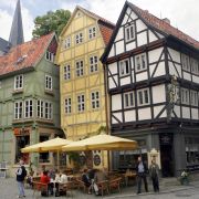 Q wie Quedlinburg und Harz: Quedlinburg ist mit seiner Architektur eine der 33 Unesco-Welterbestätten in Deutschland. Q wie Quedlinburg und Harz: Quedlinburg ist mit seiner Architektur eine der 33 Unesco-Welterbestätten in Deutschland.