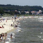 U wie Usedom: Und nochmal Ostsee. Usedom wurde in den 1920er Jahren gerne als «Badewanne Berlins» bezeichnet und versucht heute, wieder Anschluss an seine glorreiche Vergangenheit zu finden. U wie Usedom: Und nochmal Ostsee. Usedom wurde in den 1920er Jahren gerne als «Badewanne Berlins» bezeichnet und versucht heute, wieder Anschluss an seine glorreiche Vergangenheit zu finden.