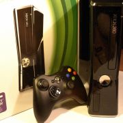 Xbox 360 S Xbox 360 S