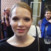 Karoline Herfurth: Die drei Dinge, die mein Leben lebenswert machen, sind die Liebe, mein Pferd Stern und meine Familie und Freunde. Karoline Herfurth: Die drei Dinge, die mein Leben lebenswert machen, sind die Liebe, mein Pferd Stern und meine Familie und Freunde.