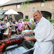Beim Scheunenfest führte RTL Bauern und Frauen zusammen. Beim Scheunenfest führte RTL Bauern und Frauen zusammen.