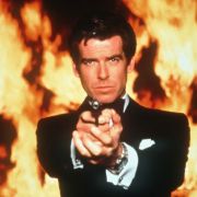 1995 schlug endlich die Stunde des Pierce Brosnan. 1995 schlug endlich die Stunde des Pierce Brosnan.