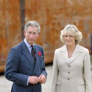 Prinz Charles und Camilla können ihre Liebe nun öffentlich zeigen. Prinz Charles und Camilla können ihre Liebe nun öffentlich zeigen.