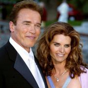 Arnold Schwarzenegger und Maria Shriver haben offenbar nur nach außen eine Vorzeigeehe geführt. Arnold Schwarzenegger und Maria Shriver haben offenbar nur nach außen eine Vorzeigeehe geführt.