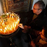 Eine Ausprägung des christlichen Glaubens sind die orthodoxen Kirchen, die in verschiedenen Ausprägungen in Russland, Rumänien, Serbien, Griechenland und Bulgarien vorkommen. Eine Ausprägung des christlichen Glaubens sind die orthodoxen Kirchen, die in verschiedenen Ausprägungen in Russland, Rumänien, Serbien, Griechenland und Bulgarien vorkommen.