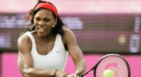 Weit entfernt von Federers Jahreseinkommen ist die Tennis-Spielerin Serena Williams: Sie muss sich mit knapp acht Millionen Euro zufriedengeben.