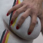 Eklig: Die Skopzen, eine ehemalige Glaubensgemeinschaft aus Russland, schnitten sich Brüste und Geschlechtsteile ab. Eklig: Die Skopzen, eine ehemalige Glaubensgemeinschaft aus Russland, schnitten sich Brüste und Geschlechtsteile ab.