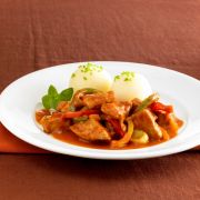 Deftiger Paprika-Gulasch-Topf Deftiger Paprika-Gulasch-Topf
