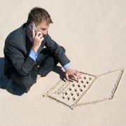 Viele Arbeitnehmer fühlen sich auch im Urlaub verpflichtet, für den Job erreichbar zu sein. Laut stern.de sind fast 60 Prozent der Teilnehmer während ihrer freien Tage erreichbar. Viele Arbeitnehmer fühlen sich auch im Urlaub verpflichtet, für den Job erreichbar zu sein. Laut stern.de sind fast 60 Prozent der Teilnehmer während ihrer freien Tage erreichbar.