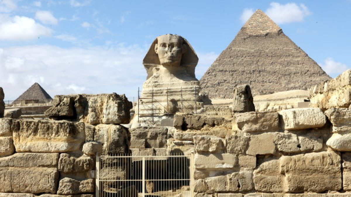 Ein Löwe mit Menschenkopf: Das ägyptische Mischwesen sthet symbolisch für die Frage nach der Grenze zwischen Mensch und Tier. (Foto)
