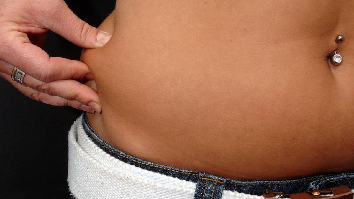 Bulimiekranke müssen nicht zwingend abgemagert aussehen. Oft haben sie sogar Normal- oder Übergewicht. (Foto)