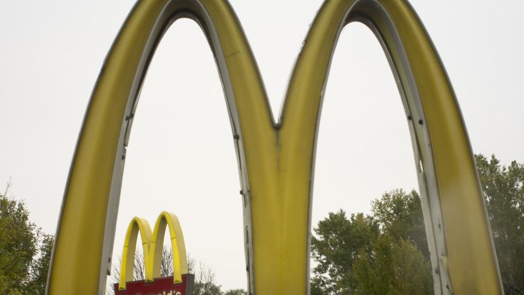  The golden arches of McDonalds (Foto)