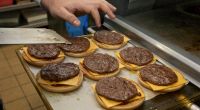 Kommt das McDonald's-Fleisch wirklich nur aus kontrollierten deutschen Betrieben? Der McDonald's-Check hat diese Frage nicht beanwortet.